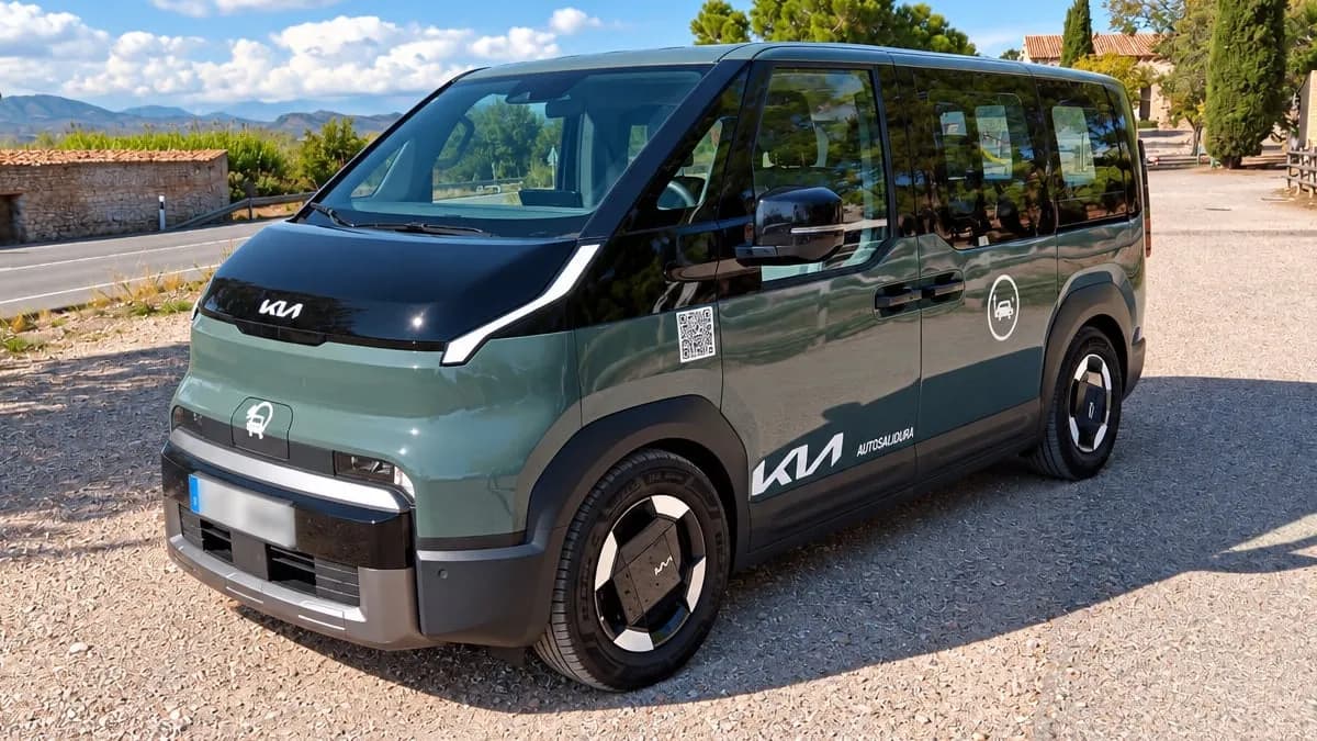 Kia PV5: A Modern Electric Van for Families