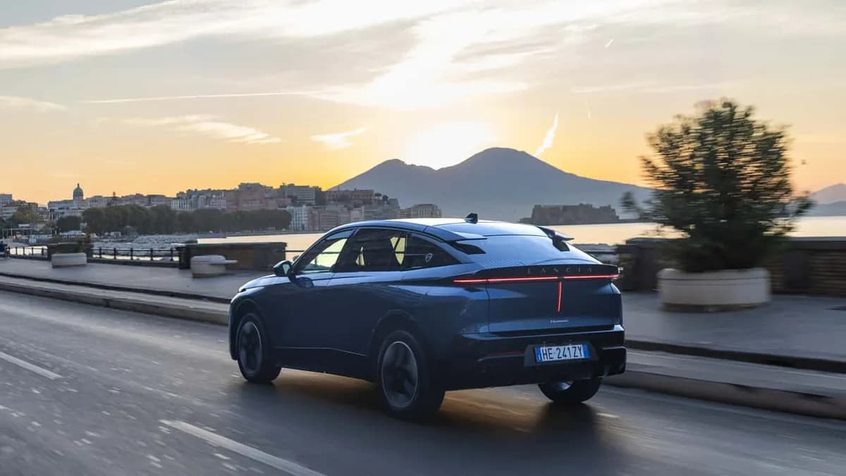 Lancia Unveils New Gamma at Paris Motor Show 2026