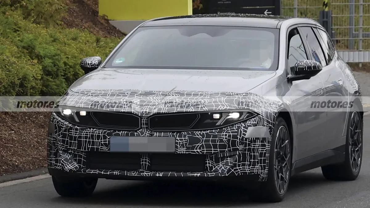 Spy Photos Reveal BMW i3 Touring with Impressive Range and Power