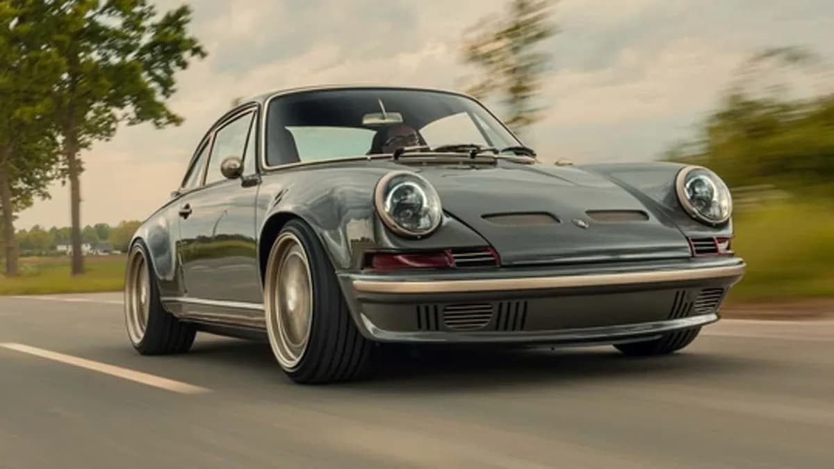 TECHART Unveils Exclusive Restomod Porsche 911 GTclassic