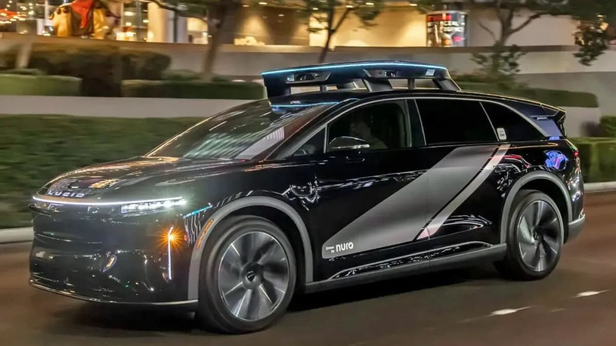 Lucid and Bolt Plan 25,000 Autonomous Vehicles for Europe