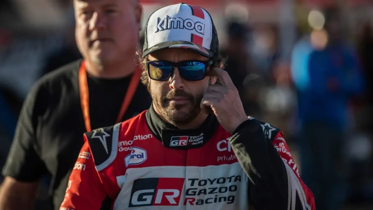 Fernando Alonso to Compete in Dakar 2027 with Aston Martin